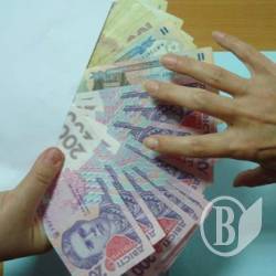Середньомісячна заробітна плата ніжинців у порівнянні з минулим роком зросла на 10% Середньомісячна заробітна плата ніжинців у порівнянні з минулим роком зросла на 10%